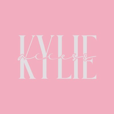 A fonte mais atualizada de notícias sobre a empresária Kylie Jenner | Ative as notificações! @MidiaKylie | Fan account