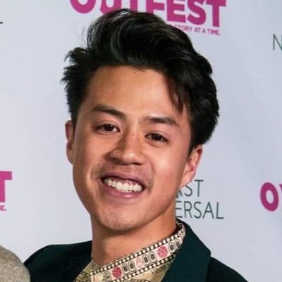 Queer Los Angeles based Kapampangan (Filipino) -  American. 
Actor, Writer, Filmmaker. Musician, Foodie, Soap Bubbler, Creative Human Being.
