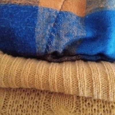 Moroenlacosta_'s profile picture. ❇ Full time termo 💙💛💙
❇ Bibliophille
❇ Entrepreneur de la vagancia
❇ To old for this.