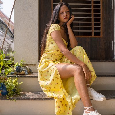 jenyscloset's profile picture. Fashion Blogger
IG: Thrift shop -jennkoi