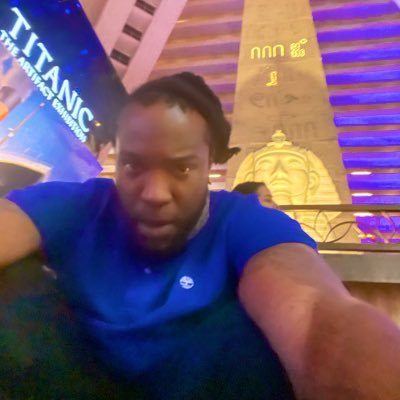 BIGG_NEPHEWLOC's profile picture. I’m myself’ comfortable in my skin, an full of life. I believe whatever your into never half step’ cause half steppers never 🙅🏾‍♂️ get to the 💰 fact on ♿️rip