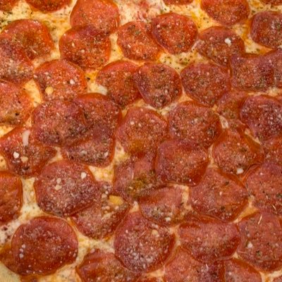 Roxxxi18's profile picture. 