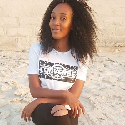 juliemasha1's profile picture. 