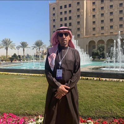 خبره بالمبيعات والتسويق للغير واداره الحسابات التسويقيه وخدمات اصحاب الاعمال