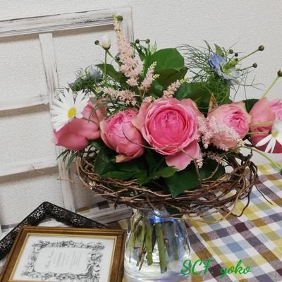 こんにちは〜🤗フォロワーさんが、1111になりました😊大好きな数字『1』が並んでます💛皆さん、ありがとうございます💕これからもよろしくおねがいします
🌟好きなもの…お花🌸フィギュアスケート⛸動物の赤ちゃん🐾映画🎦NewYork🇺🇸飛行機🛩美味しいご飯🍙