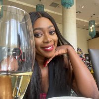 La reine (@mz_adrenaline) 's Twitter Profile