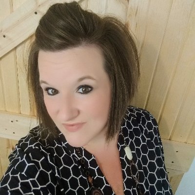 alynn0824's profile picture. Christ follower, wife and a mother to two beautiful blessings! To God be the Glory forever and always!!