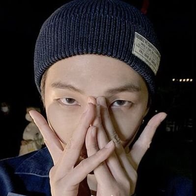 lonjly's profile picture. ;In a relationship, with Kim Taehyungˎˊ♡