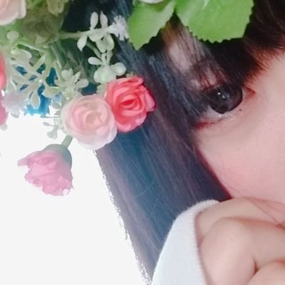 Galaxy_Note_8's profile picture. 