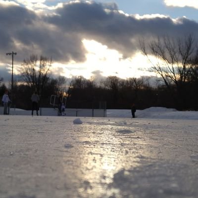 Proud Minnesotan and sports junkie ... Gustavus and SIUE grad

Assistant Director Athletic Communications @GopherSports for 🏒 and 🚣‍♀️