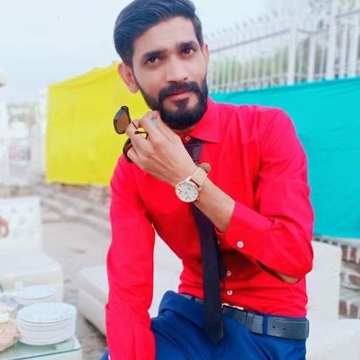 toqeer7776's profile picture. 