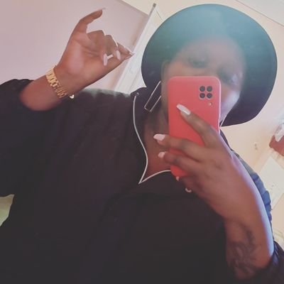 ZazaMamaNqoBBW with attitude be aware😅😅black American ✈🏡#Home:CA QUEEN Tall look good on me 🔥