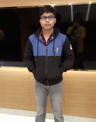 iamthelara's profile picture. Humans have 3164.7m bps genom but you are asking few words for bio, Huh?