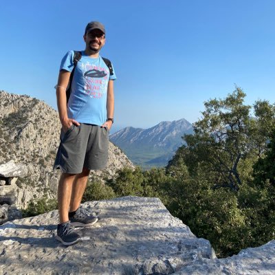 aytcterzi's profile picture. Dr.