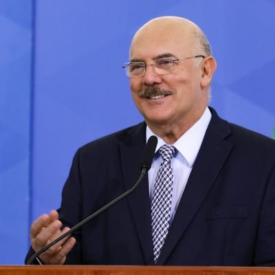 Ministro de Estado da Educação (2020-2022).
Doutor em Educação FE/USP.
Mestre em Direito Constitucional Mackenzie. 
Advogado, Teólogo.