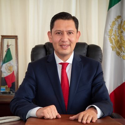 Orgulloso padre comprometido con mi tierra y mi país, con proyectos en marcha. Presidente Municipal de Tianguistenco.

https://t.co/Q9lMFIV2Ac