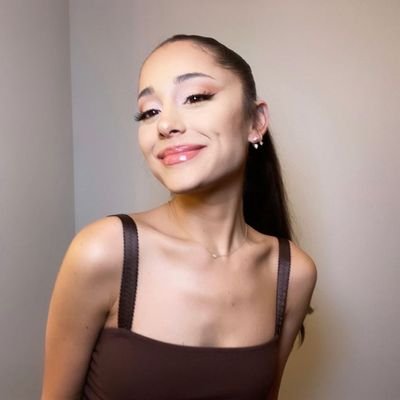 Rem beauty🪐
https://t.co/h54h8OxWlk
Ppl already know it's me Ariana on this acc but i don't care i am here for my arianators!i still hate the name of the fandom!