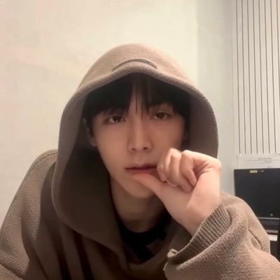 t4itn's profile picture. 