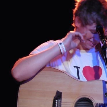 5secndsofgrayce's profile picture. she/her