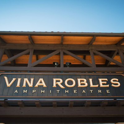 Restaurants near Vina Robles Amphitheatre