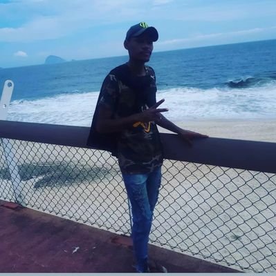 (21)968141637 wpp
morador da Rocinha
25 anos
amo fazer novas amizades