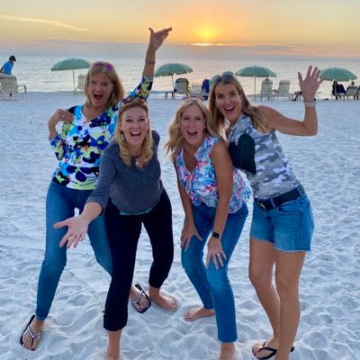 roxannebuckels1's profile picture. Work hard be happy