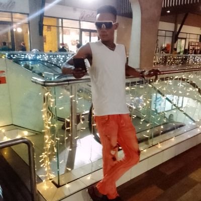 JusticeTKBrown2's profile picture. Half attitude of Christ