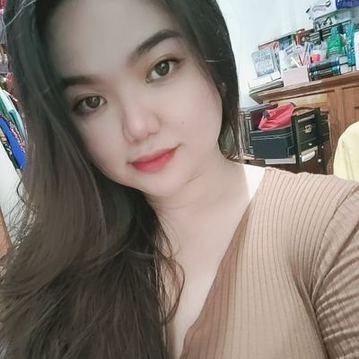 volupCHEous's profile picture. 