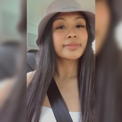 alexmaarie's profile picture. tired ER nurse