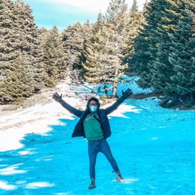 albianadhe's profile picture. 