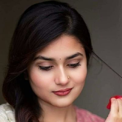 💯% FB
तुम रहना गजल के घूंघट में
मैं शायरियाें की बारात लाऊंगा 🖤🥀👉❣️
मेरो तो गिरधर गोपाल
सभी ट्वीट ❣️ में
मेरा # 👉। ✍..... #missu_writes