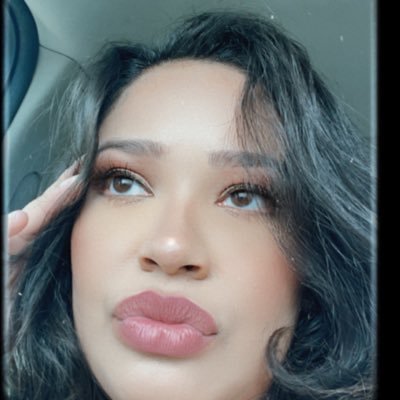 gutierrez_roxy's profile picture. Mother and Student ❤️