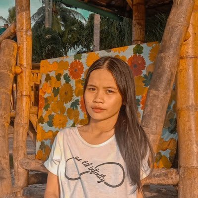 SarAh_Ma33's profile picture. hh