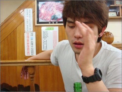 seseefly's profile picture. 86년생/우유속의코코아 최다 섭취자/만두덕후/초밥킬러/계란흡입기/아이유가지고 상상하지마라. 살인 난다./압구정 crazy w.c죽돌이/신사동 제일호프매니아/강원도 남자a.k.a KYO