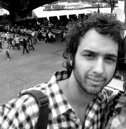 J_FizzleSmith's profile picture. TV Producer. Explorer. Climber. FulhamFC Fan. Frisbee lover.