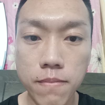 LuuChanThanh96's profile picture. 