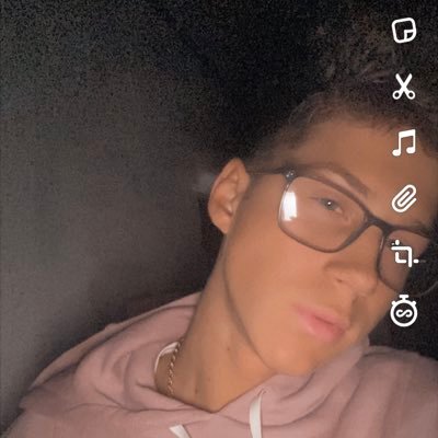 BontragerJosh's profile picture. Snapchat jbontr34