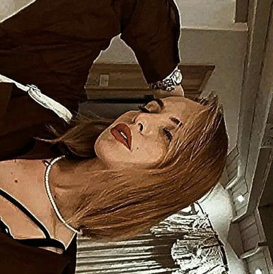 cemrresolmazs's profile picture. 