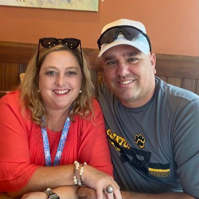 MindyYanzetich's profile picture. 