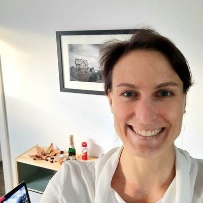 Trainee patent attorney, IBK, AUT.
PhD in Renewable Energy, University of Exeter, UK: floating wind, CFD, OpenFoam. MTbiking, skiing, surfing, cake and coffee.