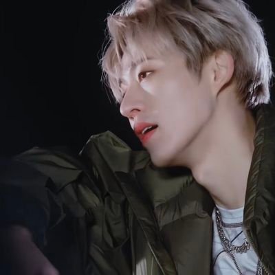 131_kimhanbln's profile picture. ﹙ 𝐑𝐏 ﹚B.I (비아이) • a rapper, singer, songwriter, and record producer under 131 LABEL affiliated to IOK Music •