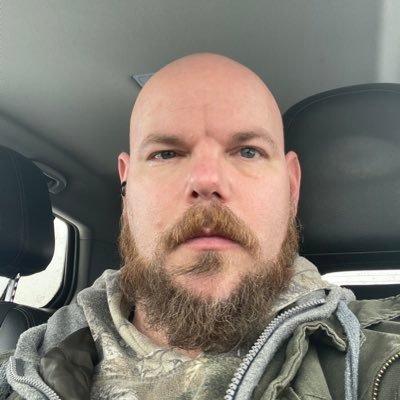 Admin/Senior Editor at https://t.co/vQeZF5Nl7T, Tech Junky, Avid Sports Fan