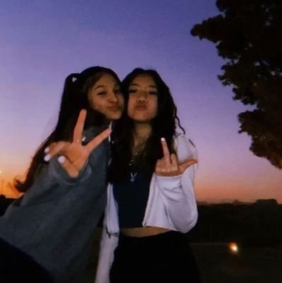 NeraWera's profile picture. 🦒 || Menele Z Twitcha ♡ ||