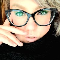 Monica (@moradio_) 's Twitter Profile