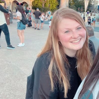 carly_harris_'s profile picture. 