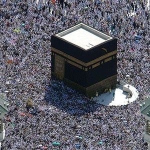 باحث شرعي: تدقيق لغوي- نسخ مخطوطات- تخريج أحاديث- صف وتنسيق- فهرسة وإخراج.