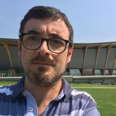 Médico Psiquiatra en ASSE y FEMI. Perito Psiquiatra Instituto Tecnico Forense. Ajedrecista aficionado