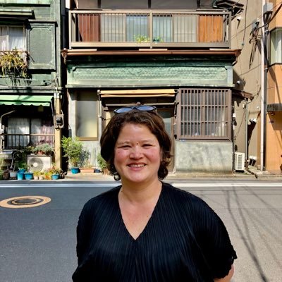 #FoodSakeTokyo author. Tokyo market tours. https://t.co/LBI64KKLHU https://t.co/bspS6KIEMd 日本・アメリカハーフ。日本料理翻訳家。作者, 母。#FoodSakeTokyo for travel tips