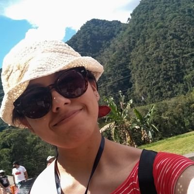 gialela12's profile picture. 