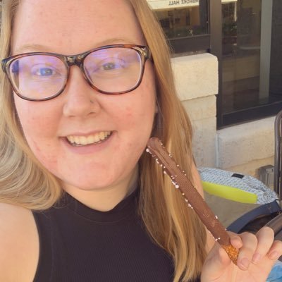 24 (she/her) ~ BS in Psych, MA in Intercultural Studies ~ ADHD ~ hearing yet struggle to hear👀